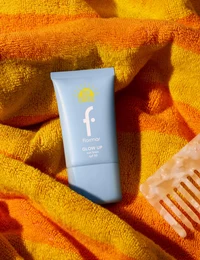 Bază de machiaj Flormar Glow Up Sun Base SPF50 4