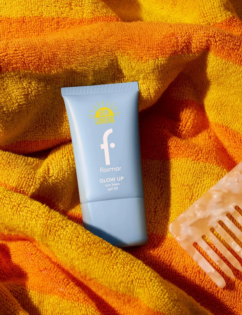 Bază de machiaj Flormar Glow Up Sun Base SPF50 4