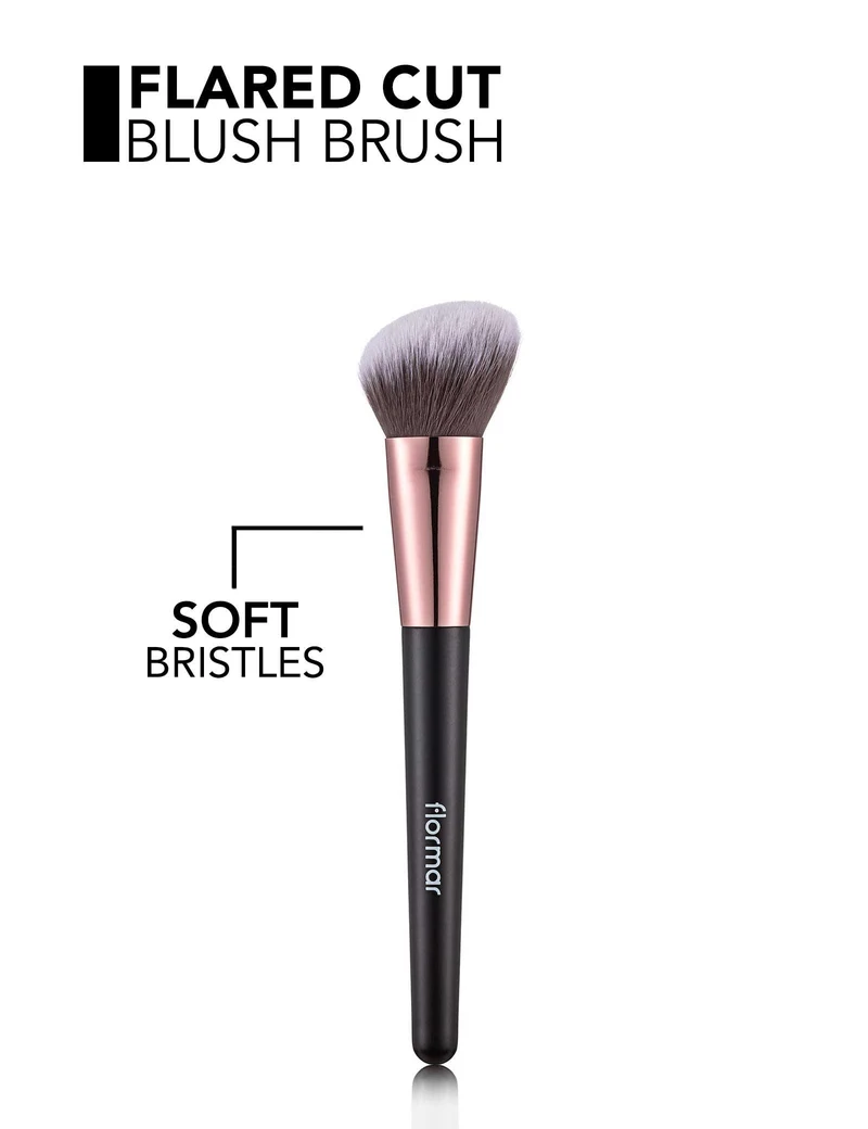 Flormar Flared Cut Blush Brush 3