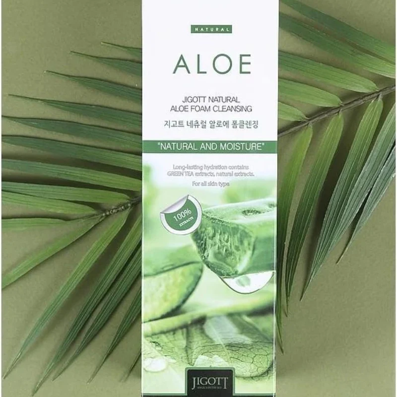 Пенка для очищения лица Jigott Natural Aloe Foam Cleansing 180ml 2