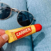 Balsam de buze CARMEX Classic Lip Balm Tube 10 g 4