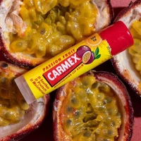 Бальзам для губ CARMEX Passionfruit Click Stick SPF15 4,25 г 4
