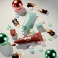 Бальзам для губ Lavish Care Lip Balm 4