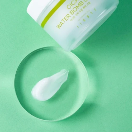 Cremă de faţă Jigott Cica Water Bomb Cream 150 ml