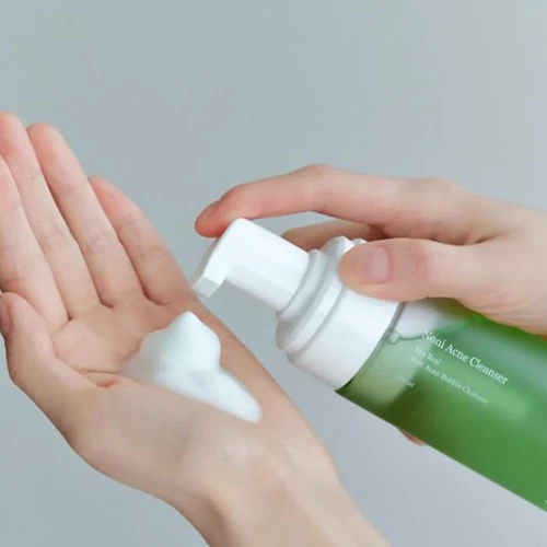 Spuma de curatare p/u fata Celimax The Real Noni Acne Bubble Cleanser 155 ml