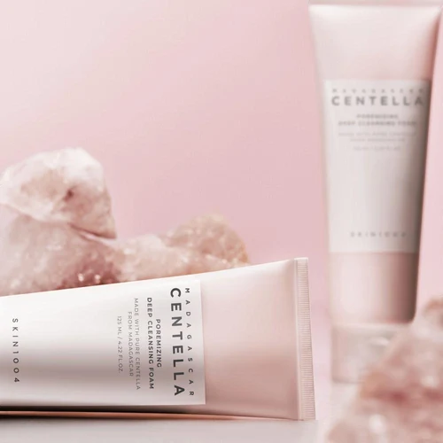 Spuma de curatare p/u fata Skin1004 Madagascar Centella Poremizing Deep Cleansing Foam 125 ml