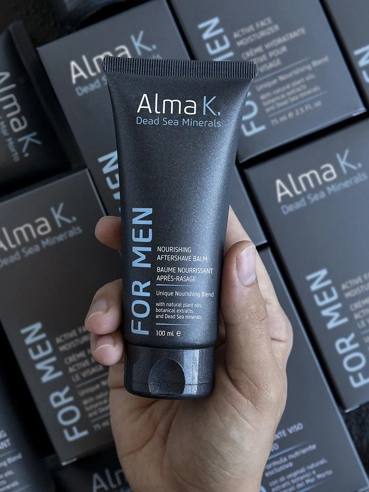 Exfoliant de fata Alma K Exfoliating Facial Cleanser Men 100 ml 4