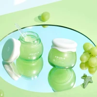 Cremă de faţă Frudia Derived from Fruit Face Cream 2