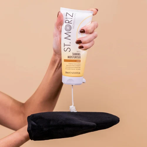 Autobronzant St Moriz Professional Golden Glow Tanning Moisturiser 200 ml