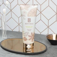 Скраб для тела Boutique Mandarin, Basil & Grapefruit Body Scrub 225g 2