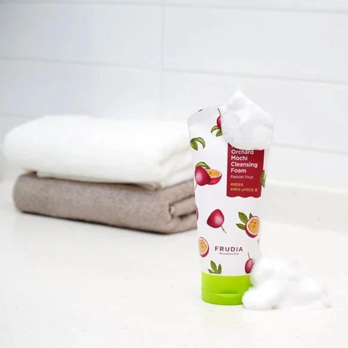 Spuma p/u curatarea fetei Frudia My Orchard Cleansing Foam