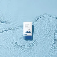 Protecție solară pentru față Round Lab Birch Moisturizing Sun Stick SPF 50+ 5
