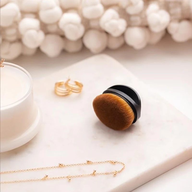 Perie pentru autobronzant COCOSOLIS TANNING BRUSH 2