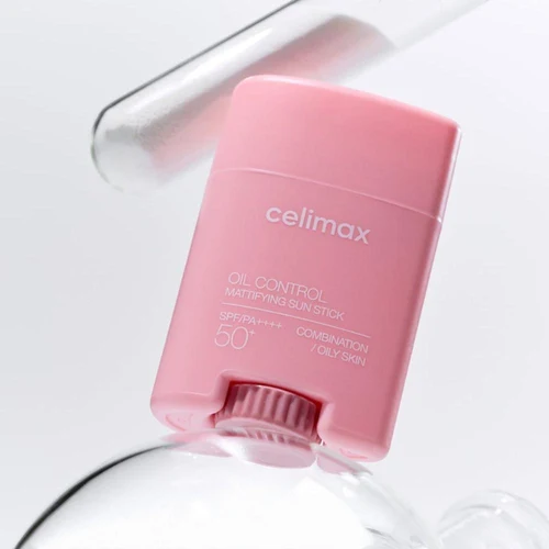 Protecție solară pentru față Celimax Oil Control Mattifying Sun Stick SPF50+ PA++++ 19g