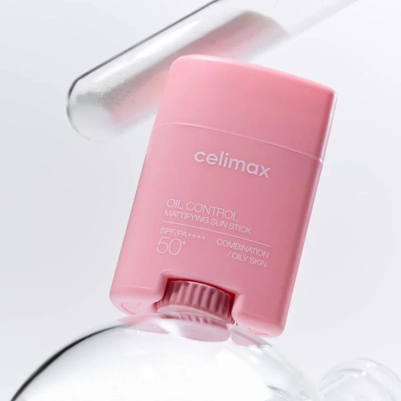 Protecție solară pentru față Celimax Oil Control Mattifying Sun Stick SPF50+ PA++++ 19g 2
