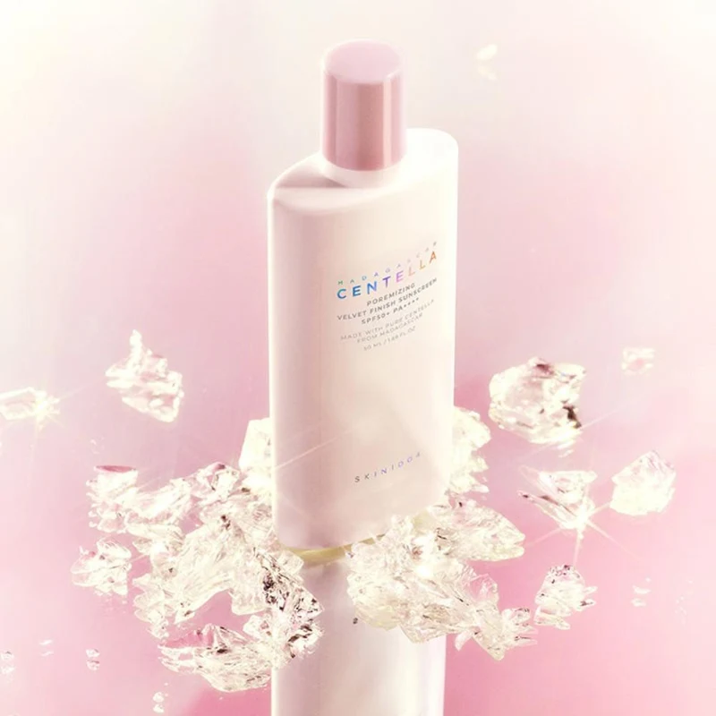 Protecție solară pentru față SKIN1004 Madagascar Centella Poremizing Velvet Finish Sunscreen SPF50+ PA++++ 50ml 3