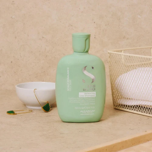 Şampon Alfaparf Semi Di Lino Oily Scalp Balancing Low Shampoo