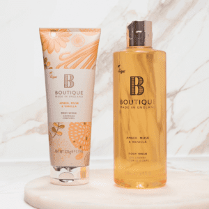 Boutique Amber Musk & Vanilla Body Scrub 225g