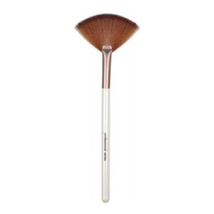 Elly Illuminating Makeup Brush