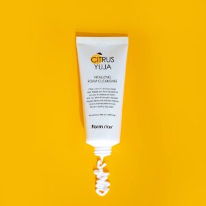 FarmStay Citrus Yuja Vitalizing Foam Cleanser 100 ml